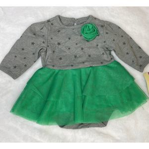 2 New Baby Girl Onesies (3 Months)